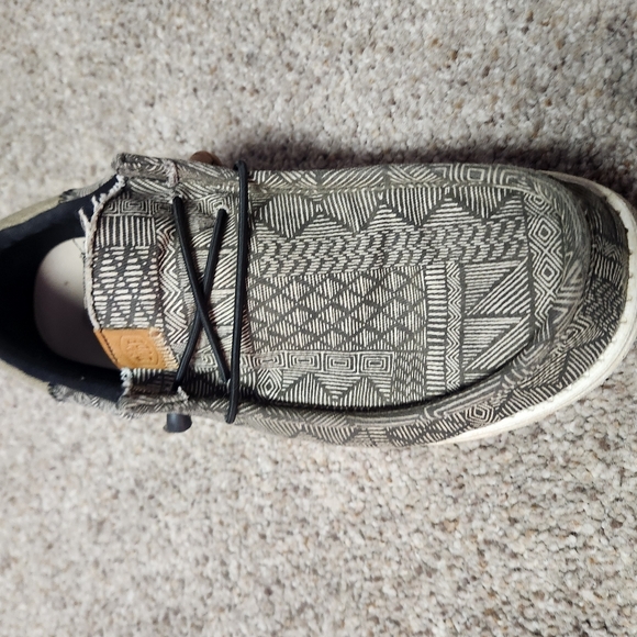 Mena hey dude - Picture 3 of 3